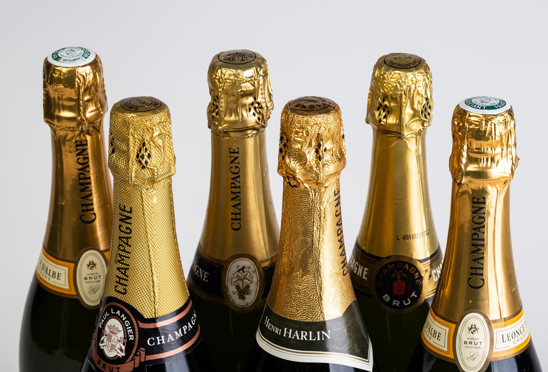 SIX BOTTLES OF CHAMPAGNE. - image 3