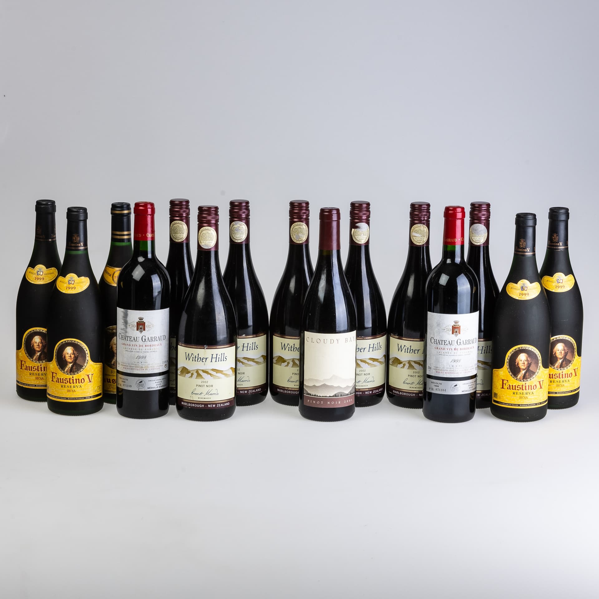 FIFTEEN BOTTLES OF RED WINE.