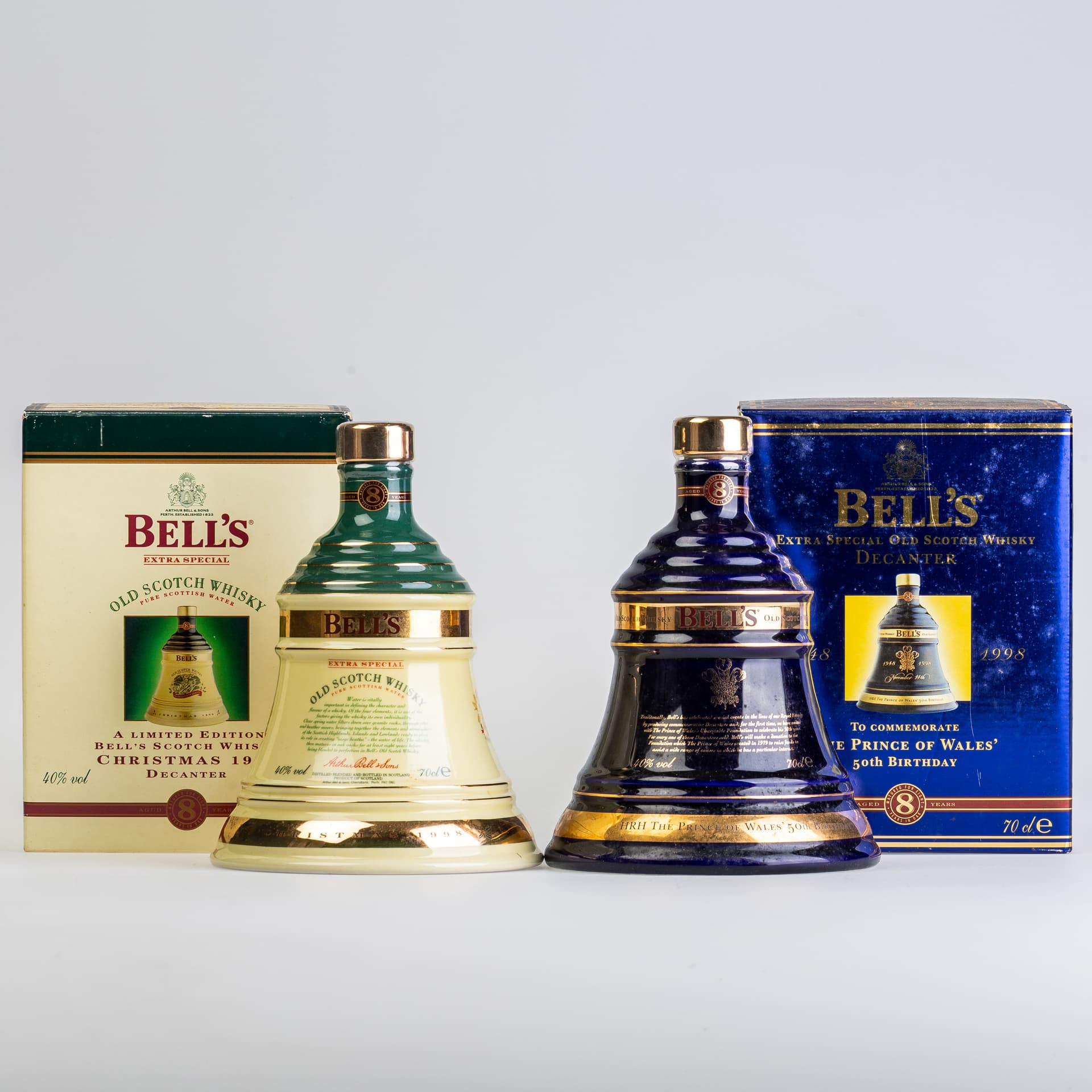 PAIR OF COMMEMORATIVE BELL'S OLD SCOTCH WHISKYS. - image 3