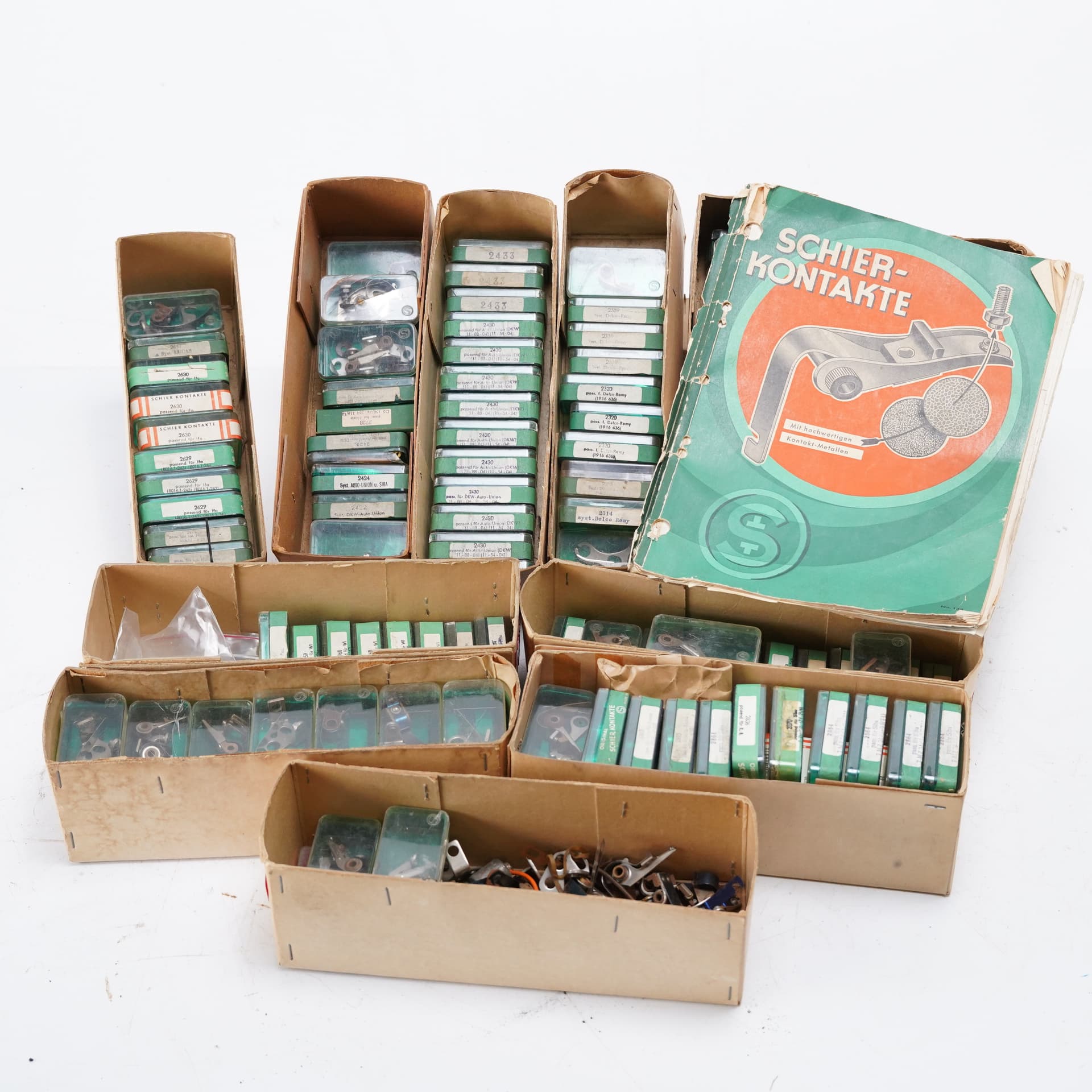 CONTACT BREAKER POINTS, lot, 1950s/60s.