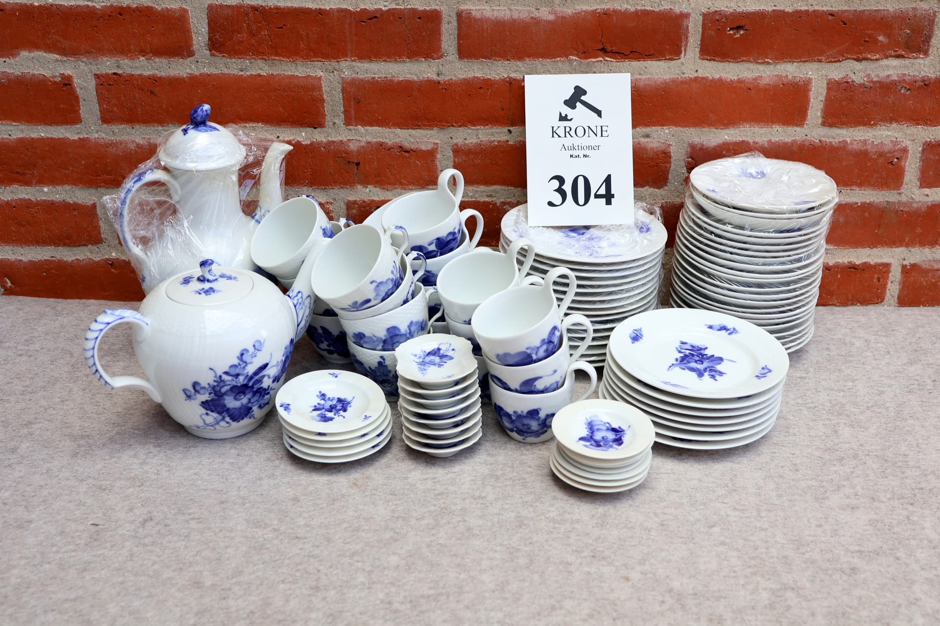B&G Blue Flower, in totaal 85 delen. MOMSFRI.