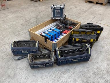 Assorteret Værktøj & forbrugsmaterialer