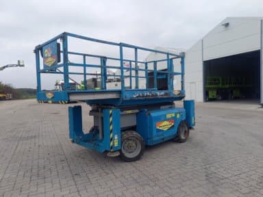 Genie GS 3268-RT  terrængående lift.