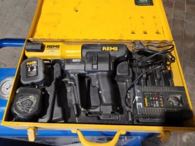 REMS Akku-Press 12V Radial Press Machine