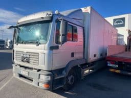 MAN TGL12.210 4X2BL Truck