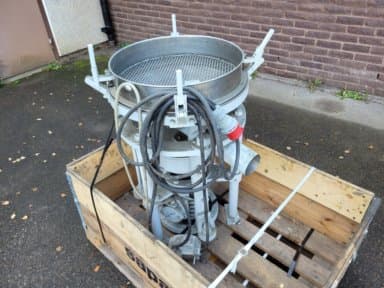 Vibrating Sieve / Control Sieve Russell Finex