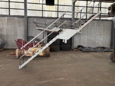 2 pieces Industry staircase / access staircase with repos and handrails