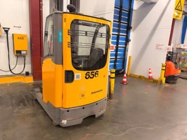 Jungheinrich Forklift with Charger