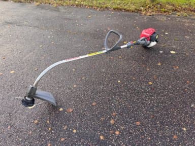 Grass trimmer Honda UMS425E