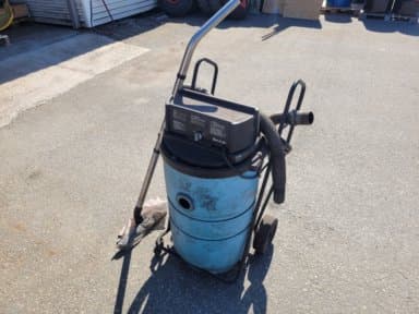 KEW Vacuum Cleaner