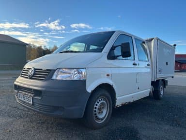 Volkswagen Transporter 4 with 5 seats