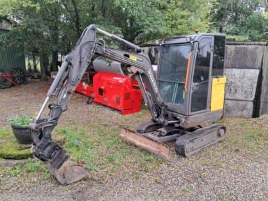 VOLVO EC20E – MINIGRAVER