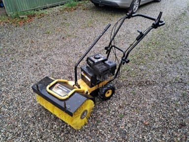Self-propelled sweeper Texas Handy Sweep 600TG
