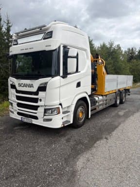 SCANIA G370 HIGHLINE 6x2/4 – 2021 MOD – EFFER 215 CRANE – MCE FLATBED