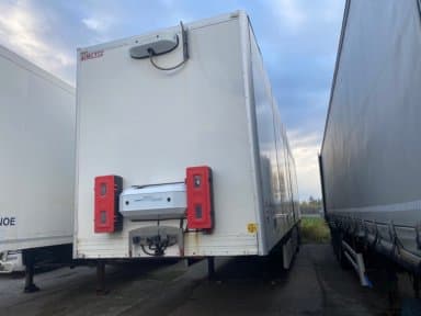 2022 Limetec Box Semi-Trailer – Side Opening – Heated Box – Zepro Tail Lift – EU Approved