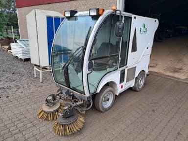 Bucher CitySpider Compact sweeper