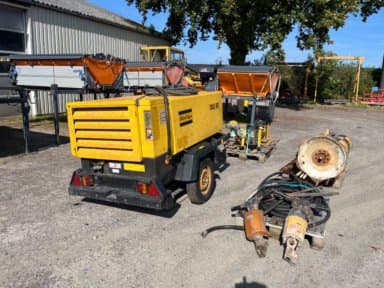 Compressor Atlas Copco XAS 66 with a lot of equipment.