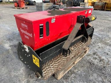 REDEXIM Lindholm Speedseed. SS 1600 Lift mounted seed drill.