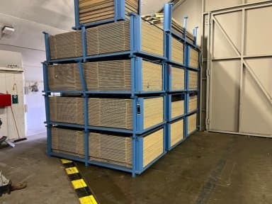 Portable waterproof module wood floor. 120X240 as well as 120X120. 20mm veneer.