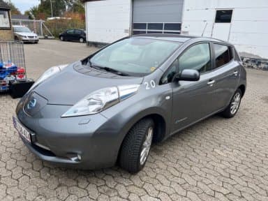 Nissan Leaf 30 kWh 2WD Automatic