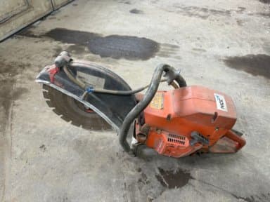 Concrete saw Husqvarna 875K