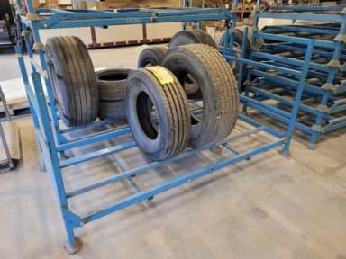 6 stackable truck tire racks