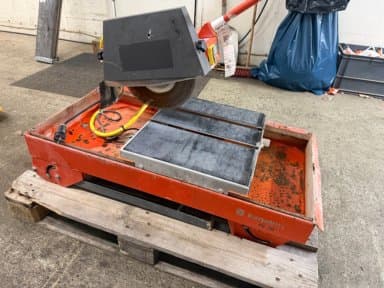 Husqvarna TS300E Bench Saw