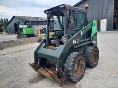 Caterpillar 226B Skid Steer Loader
