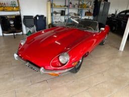 Car Jaguar Type E Jaguar Type E Cabriolet Oldtimer
