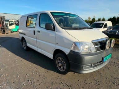 2010 Toyota Hiace 4WD Short