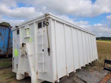 Load exchanger flap CMT 30 cubics with opening lid