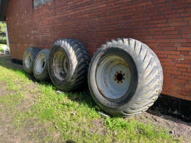 Tyres Trelleborg/ Tyres Wheels for Massey-ferguson