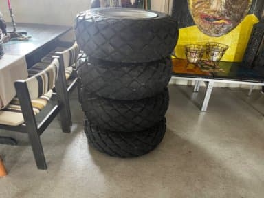 Tires Continental 100/75-15.3 Tire/wheel with rims 5-hole for mini loader