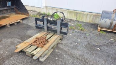 SE Equipment hydraulic pallalfel – 2500 kg – 2021 – practically unused