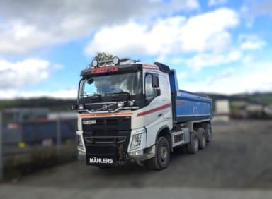 Volvo FH 8x4 tipper – 2017 – only 273 323 km