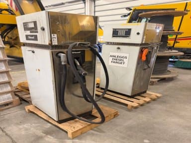 2 pieces Quantium Diesel pumps - 2008 Model - sold together!