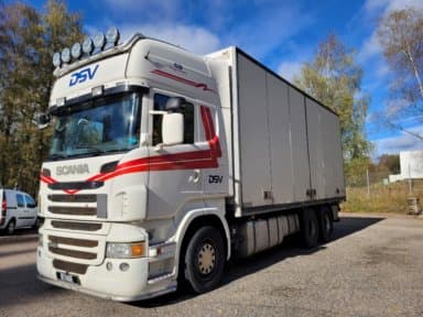 Cabinet car SCANIA R440 LB6X2MNB For the first time in Sweden 2011-06-14 Swedish sold For sale on and in traffic