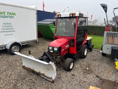 Lawn and Parking Machines Shibaura SX24 HST 4 WD