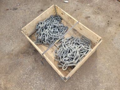 Chain , brand new ,2 pcs a 10 meters