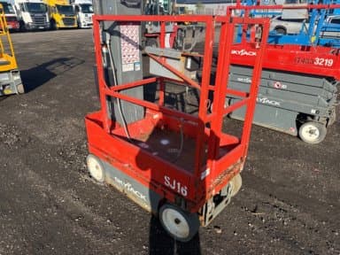 Pelarlift SkyJack SJ16