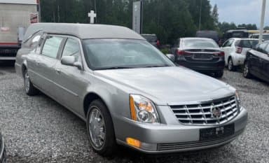 Cadillac DTS 4.6 V8 S&S Medalist – 2007 model – 66 000 km – Limousin / Funeral car