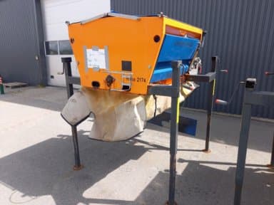 Snow removal equipment Bucher Husky 500 V FS