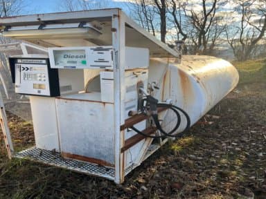 Miscellaneous equipment Diesel tank with pump and measurement control 6000 litres