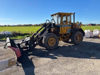 Wheel loader Volvo BM 4200 Diagonal lifter + bucket