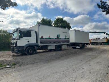 MAN TGM 15 4x2 with under-boring equipment and trailer