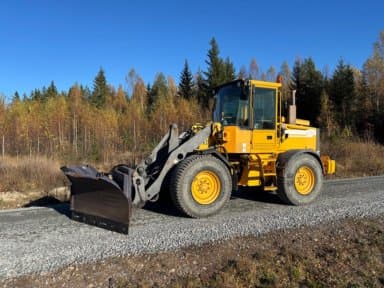 Volvo L50C wheel loader + Drivex VB 320