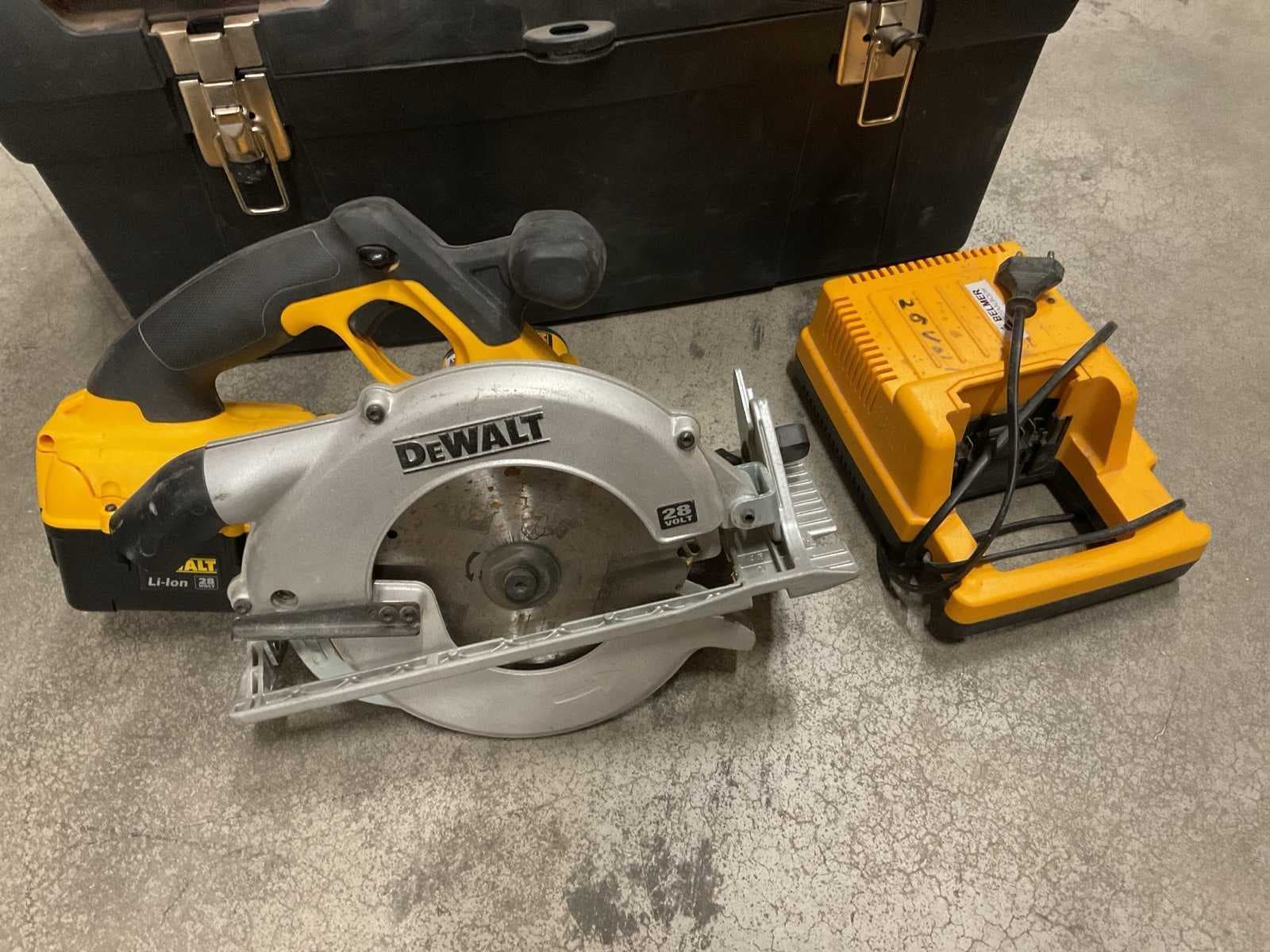 Installation material, tools and sanitary ware