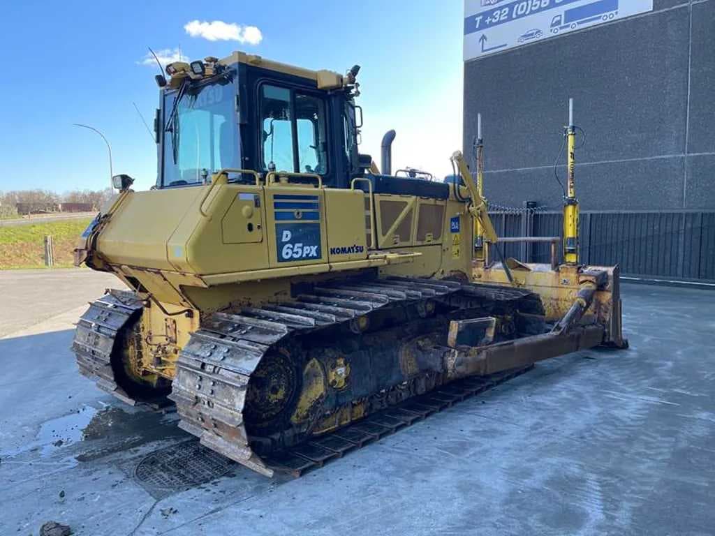 Earth-moving machines