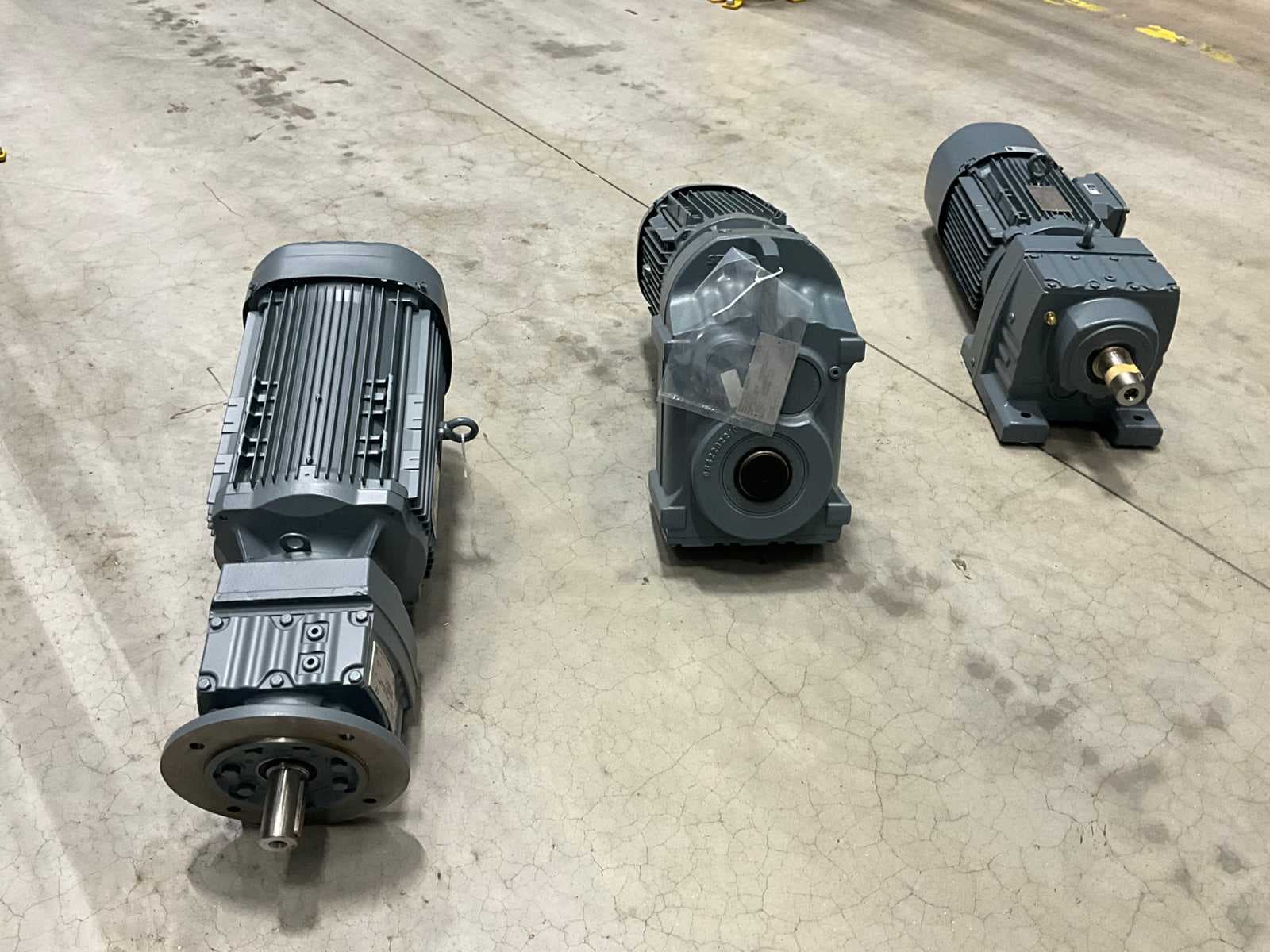 Spare parts and parts including motors, bearings, springs, pumps and others, from Meyn Food Processing