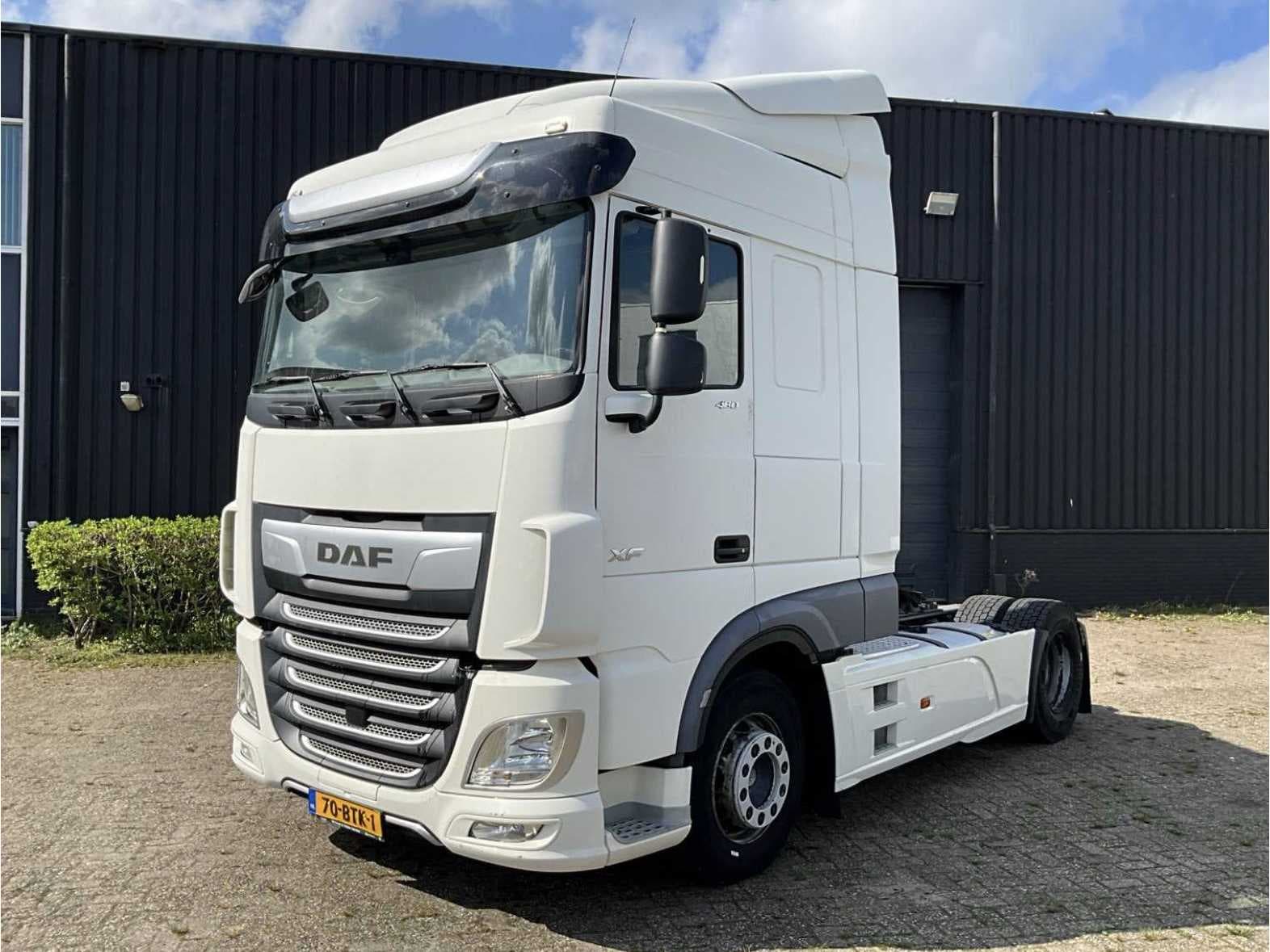 Trucks, trailers, commercial vehicles and workshop supplies